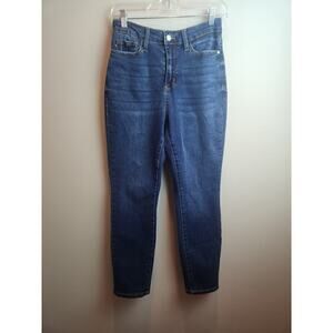 Judy Blue Boyfriend Fit Jeans sz 27 straight leg med wash classic preppy stretch